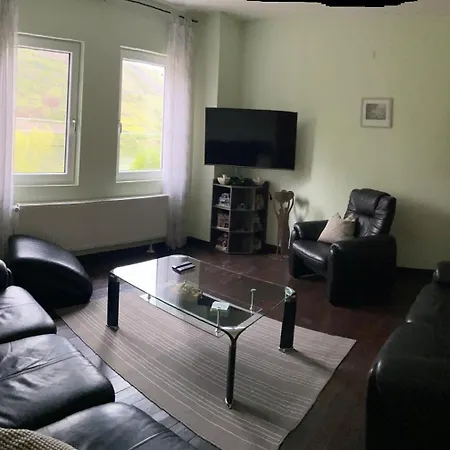 Haus Lowe Апартаменты *