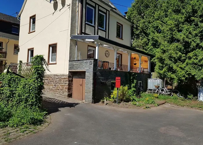 Haus Lowe Apartamento Senheim